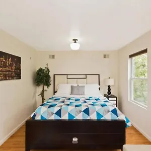 Summer Breeze Luxury Stays Apartment